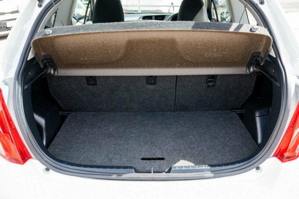 2013 Toyota Yaris NCP131R YR Hatch Image 8