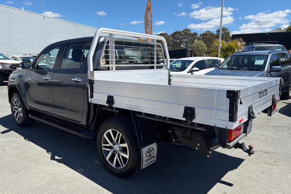 2017 Toyota HiLux  SR Double Cab Pick Up Image 10