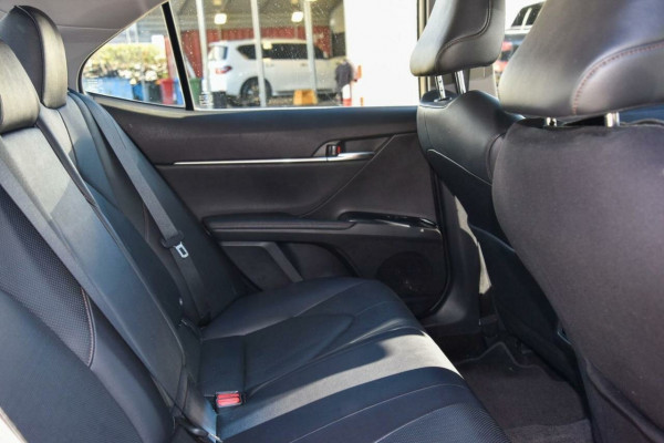 2020 Toyota Camry AXVH71R SL Sedan Image 20