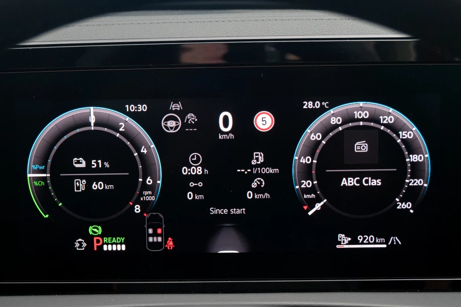 2026 Volkswagen Tiguan CT 150TSI eHybrid Elegance SUV Image 12