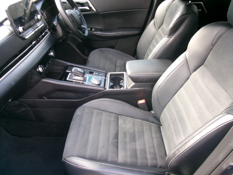 2023 MY24 Mitsubishi Outlander ZM Aspire SUV Image 19