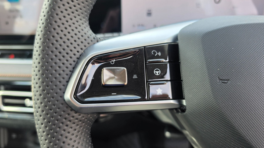 2026 MY25 MG HS AS33H Excite Hybrid+ SUV Image 17