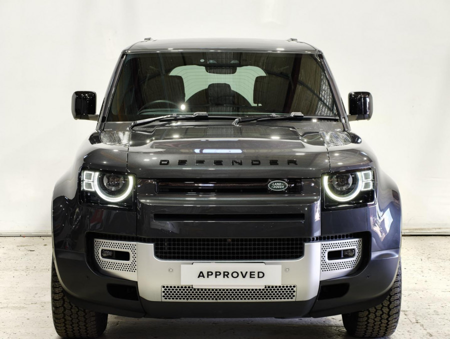 2022 MY23.5 Land Rover Defender L663 110 D300 SE SUV Image 8