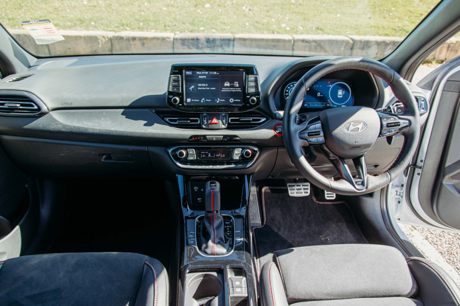 2024 MY25 Hyundai i30 PDe.V6  N Line Hatch Image 23