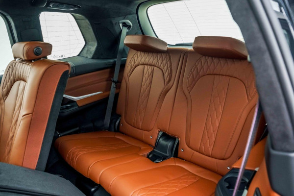 2026 BMW X7 G07 LCI xDrive40d M Sport SUV image 9