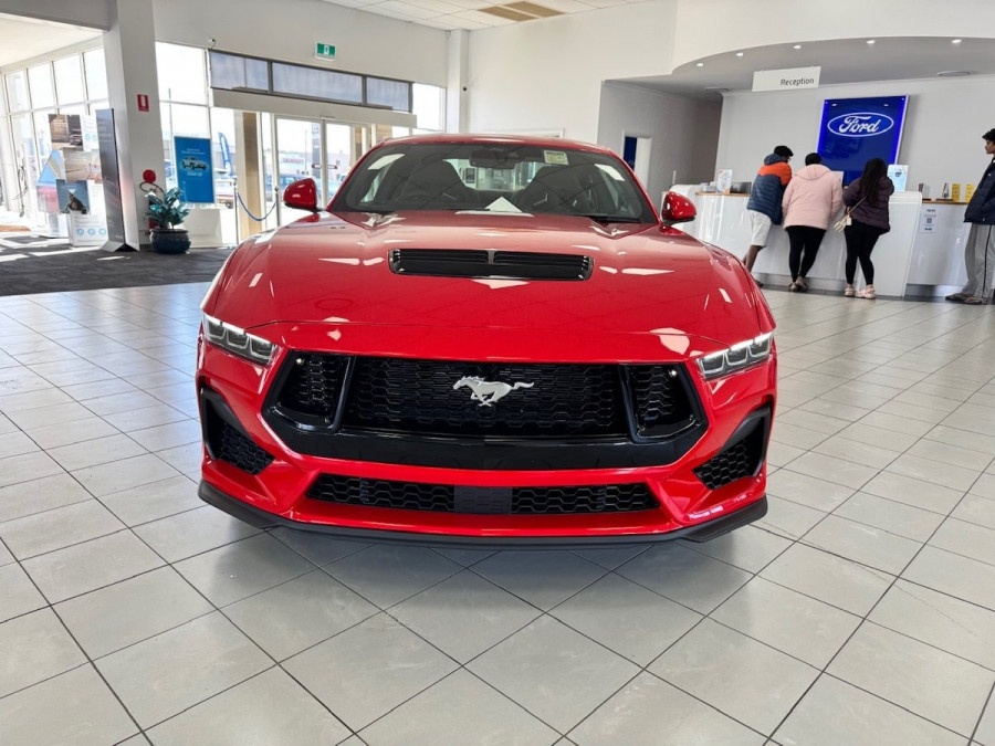2025 Ford Mustang FO GT Hatch Image 2