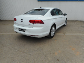 2015 MY16 Volkswagen Passat 132TSI COMFORTLIN Sedan