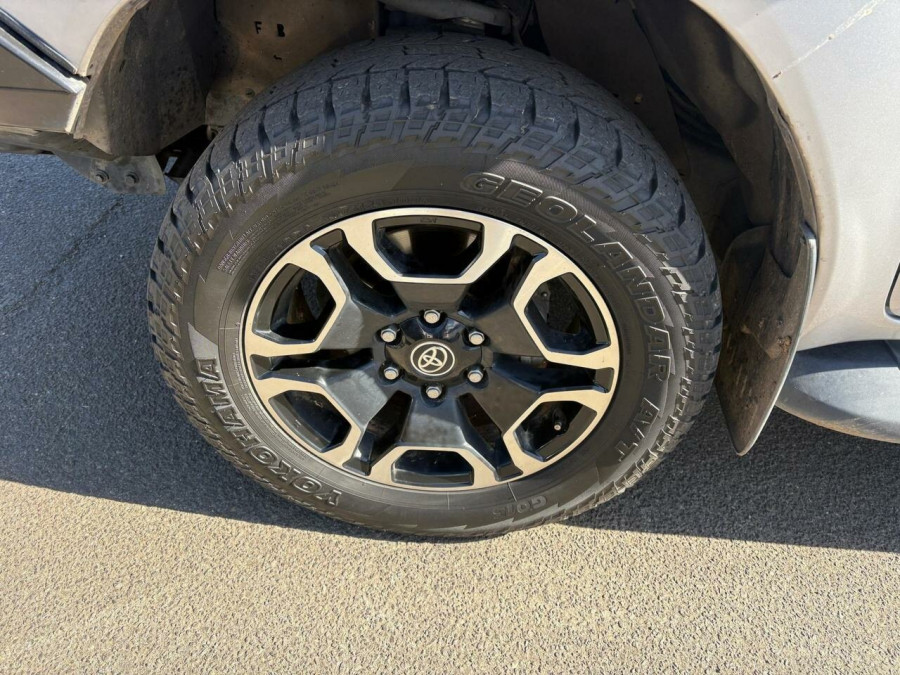 2023 Toyota HiLux GUN126R SR5 Ute Image 5