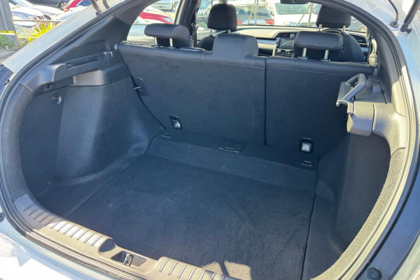 2018 Honda Civic 10th Gen VTi Hatch Image 25