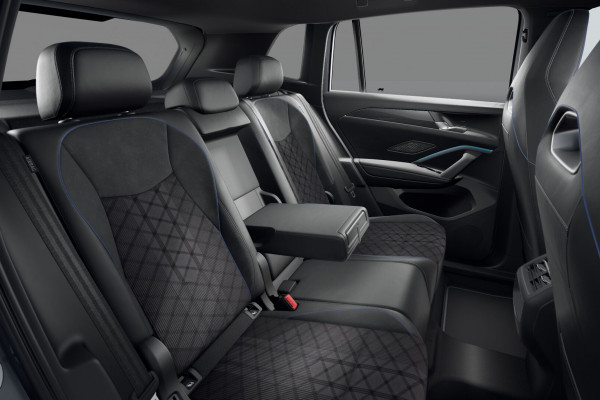 2025 Volkswagen Tiguan CT 150TSI R-Line SUV