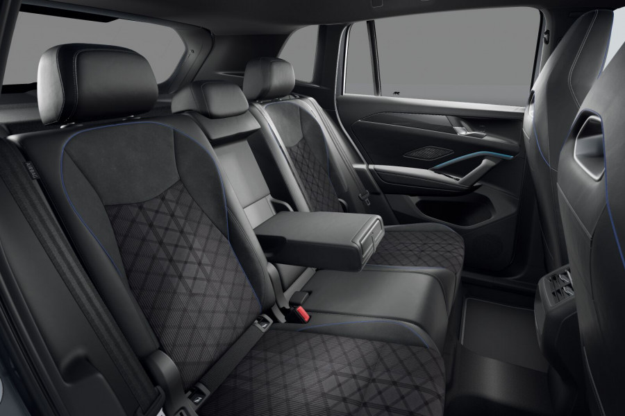2025 Volkswagen Tiguan CT 150TSI R-Line SUV