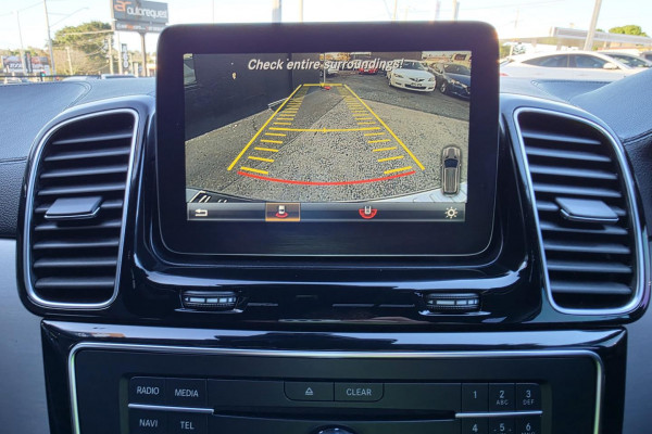 2016 Mercedes-Benz GLE-Class W166 GLE250 d SUV Image 13