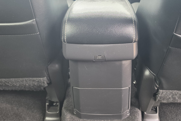 2018 Isuzu MU-X LS-T SUV Image 13