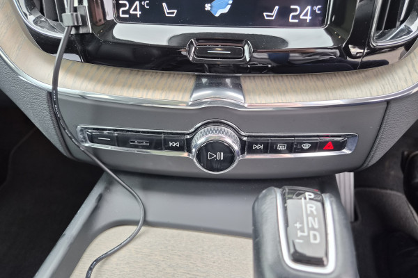 2018 Volvo XC60 UZ D4 Inscription SUV Image 15