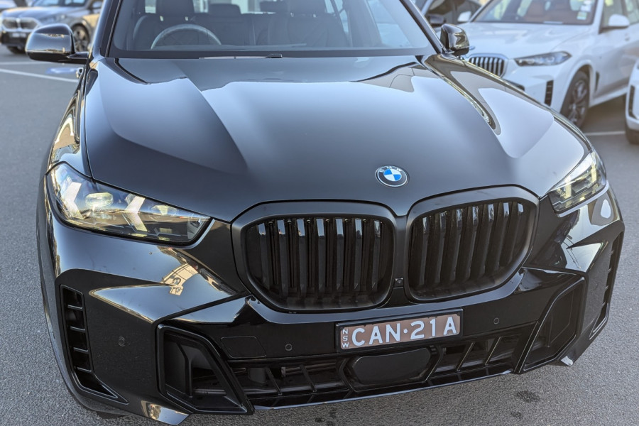2024 BMW X5 G05 LCI xDrive30d SUV Image 6