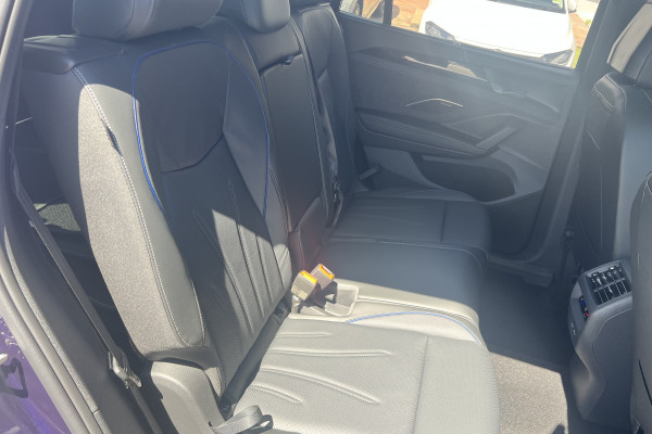 2026 Volkswagen Tayron R4 195TSI R-Line SUV Image 17