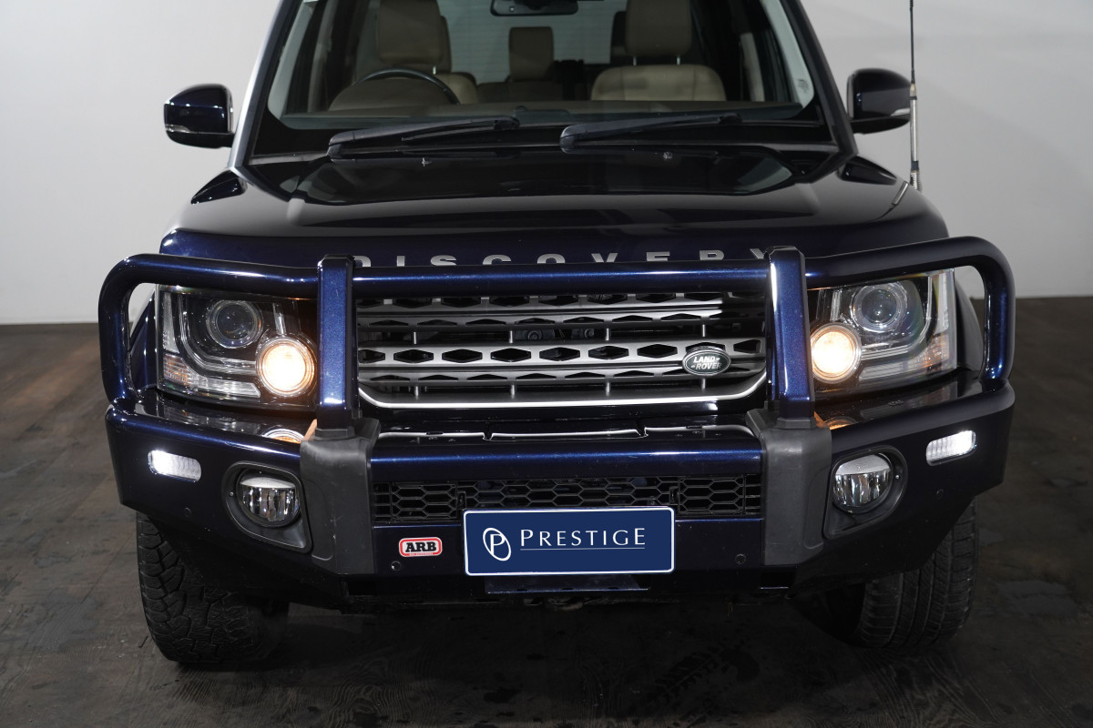 2015 Land Rover Discovery 3.0 Tdv6 SUV Image 3