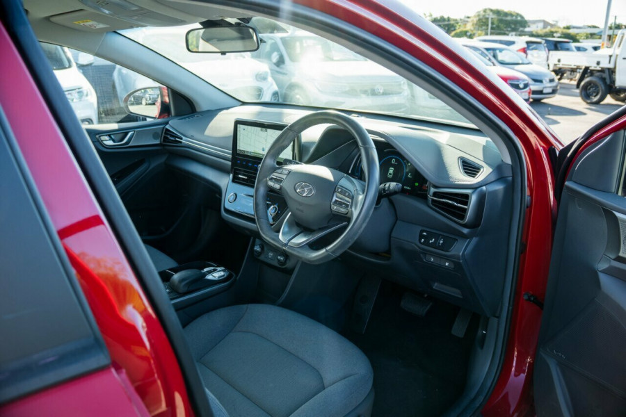 2021 MY22 Hyundai IONIQ AE.V4 Electric Elite Coupe Image 16