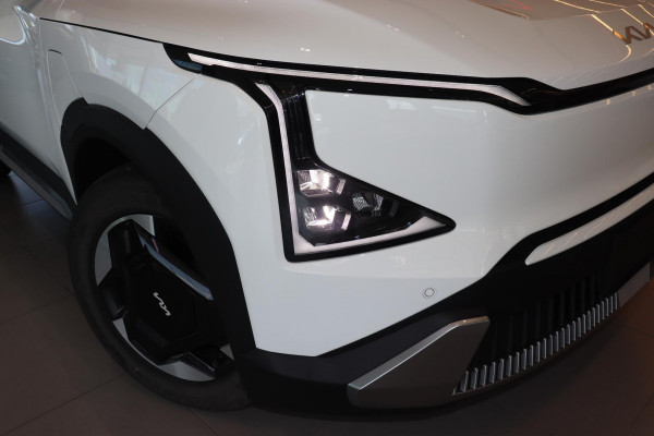 2026 Kia EV5 OVc Air Standard Range SUV Image 5