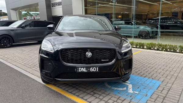 2024 MY24.75 Jaguar E-PACE X540 R-Dynamic SE SUV image 2