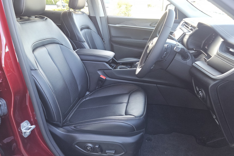 2022 Jeep Grand Cherokee WL Limited SUV Image 13