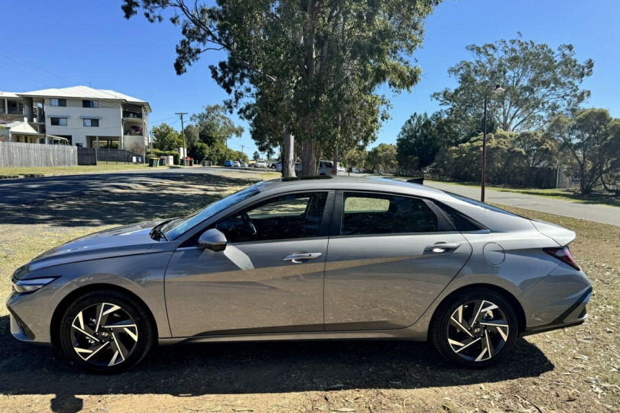 2024 Hyundai i30 CN7.V2 Premium Sedan Image 7