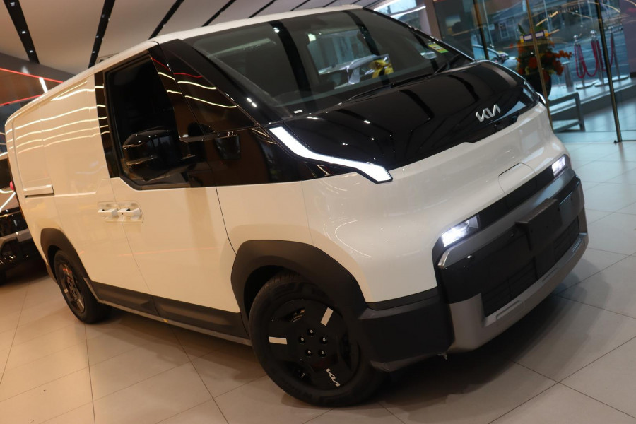 2026 Kia PV5 SW Cargo S Long Range Van Image 7