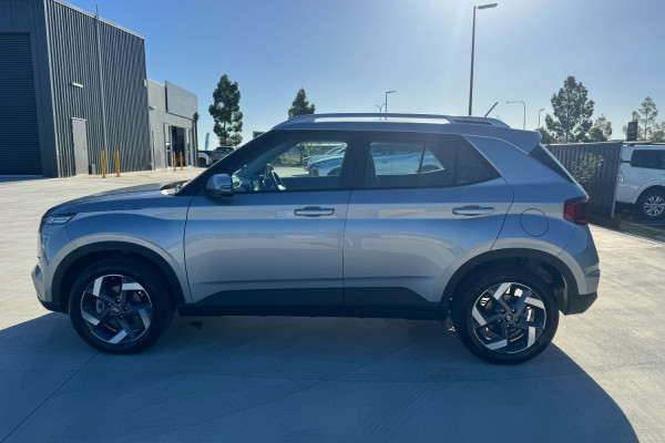 2026 Hyundai Venue QX.V5 Active SUV Image 4