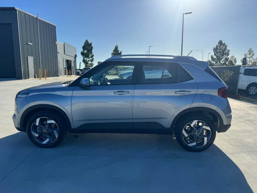 2026 Hyundai Venue QX.V5 Active SUV Image 4