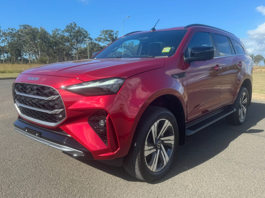 2026 Isuzu MU-X RJ LS-T SUV Image 4
