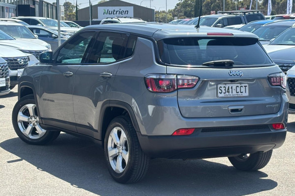 2018 Jeep Compass M6 Sport SUV