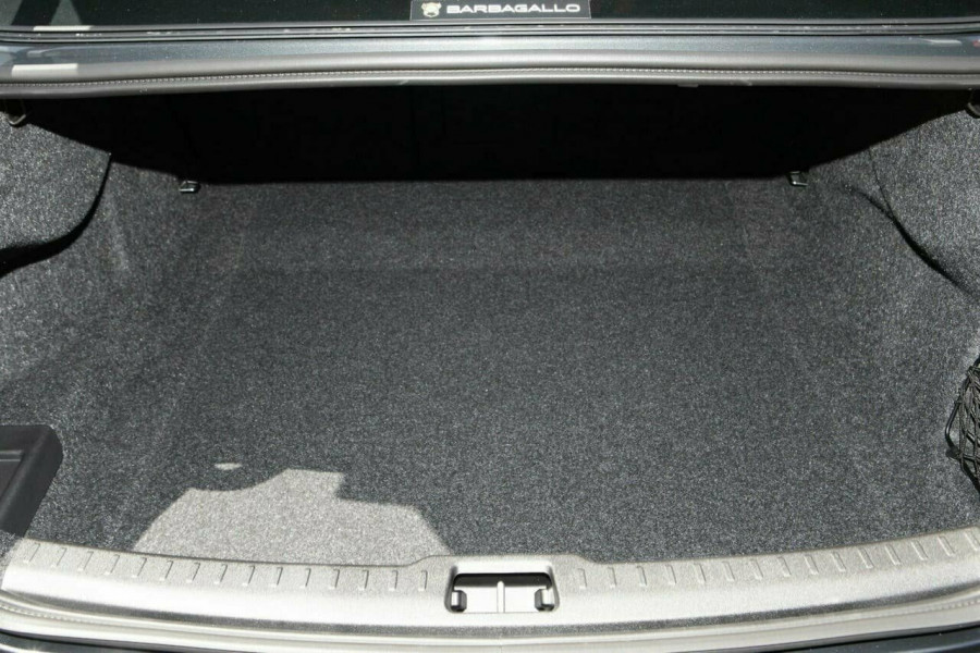 2019 MY20 Volvo S60 Z Series T8 R-Design Sedan Image 18