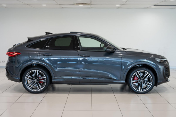 2026 Audi Q5 e-hybrid 270kW SUV image 3