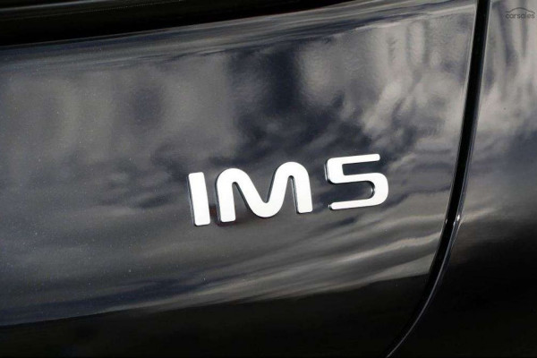 2026 MG IM5 P12L Performance Hatch Image 14