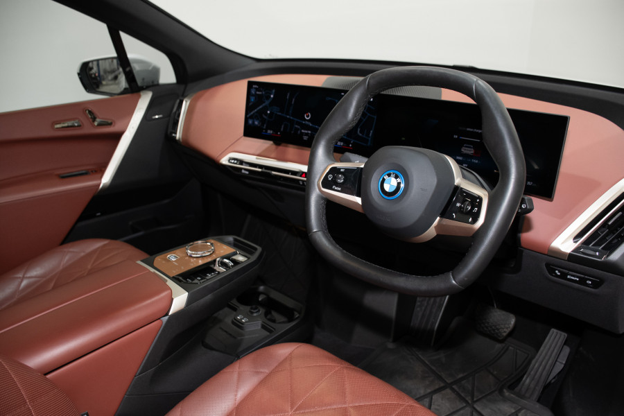 2022 BMW iX xDrive50 Sport SUV Image 16