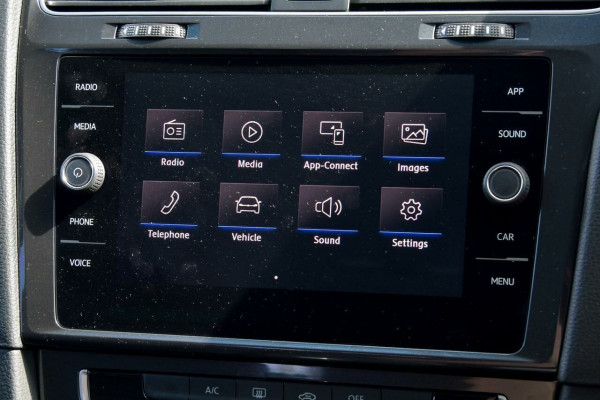 2018 Volkswagen Golf 7.5 110TSI Hatch Image 14