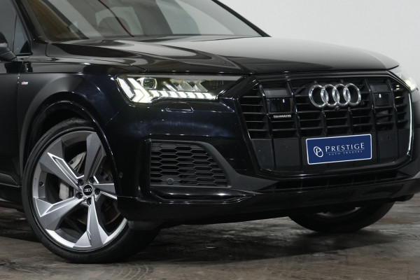2021 Audi Q7 4M 50 TDI S Line SUV Image 2