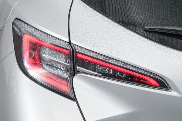 2019 Toyota Corolla MZEA12R ZR Hatch image 19