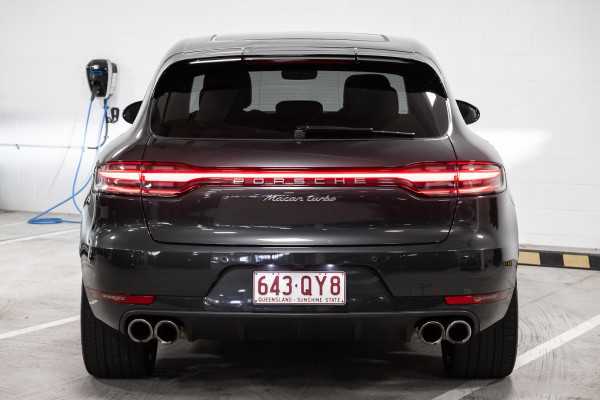 2021 Porsche Macan 95B SUV image 4