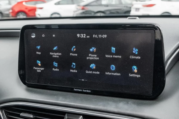 2023 Hyundai Santa Fe TM.V4 Highlander SUV Image 14