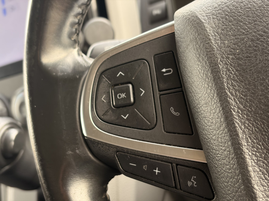 2021 Toyota HiAce GDH300R  Crew Van Image 21