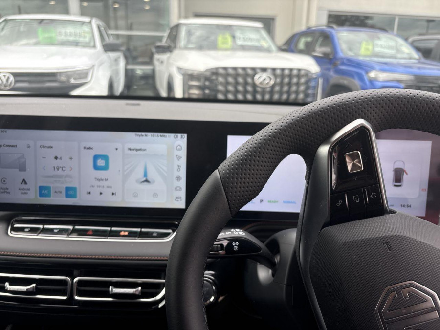 2025 MG HS AS33H Essence Hybrid+ SUV Image 18