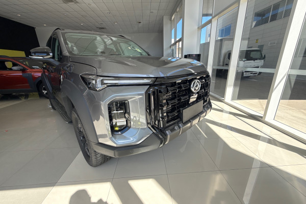 2026 MY25 LDV D90 SV9A Mode SUV Image 1