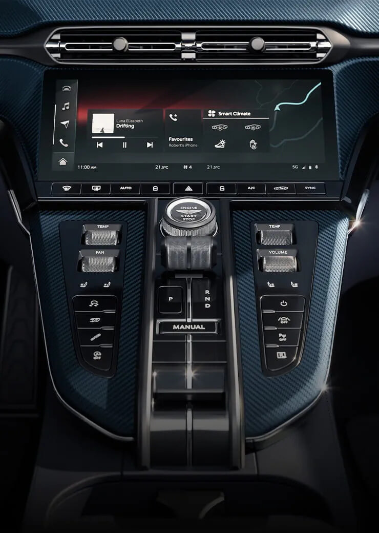 The centre of your driving world Image