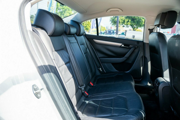 2011 MY12 Volkswagen Passat Type 3C 118TSI Wagon Image 8