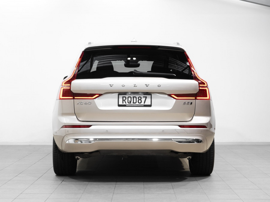 2026 Volvo XC60 UZ B5 Plus 2L Mild Hybrid AWD SUV Image 7