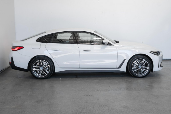 2024 BMW i4 G26 eDrive35 Hatch image 3