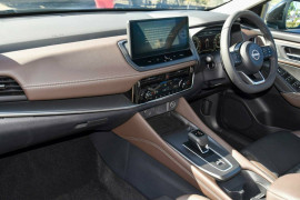 2024 MY25 Nissan QASHQAI J12 Ti SUV image 7