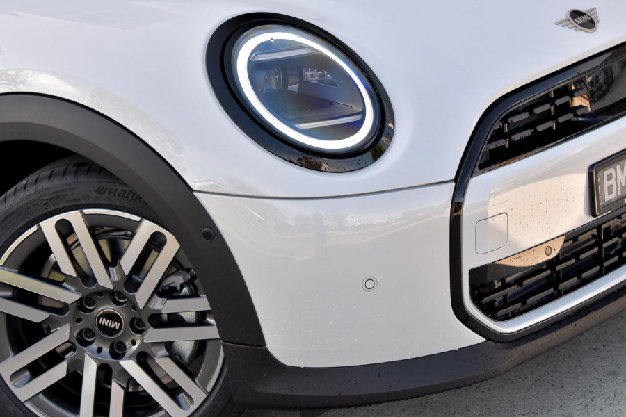 2026 MINI Cooper F65 C Classic Hatch