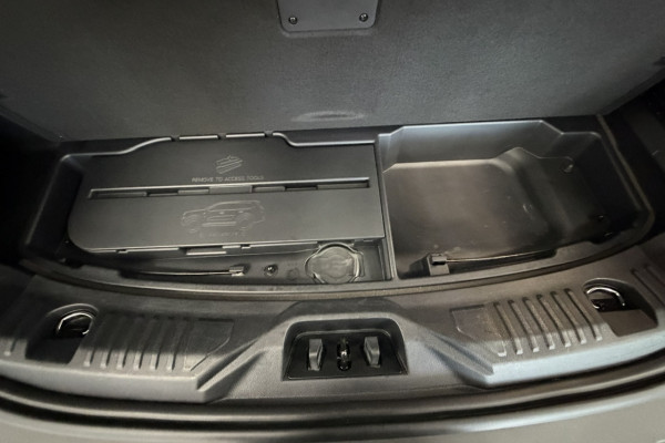 2024 Ford Everest UB Platinum SUV Image 18